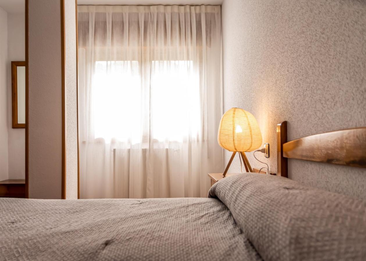 Hostal Restaurante Ventasierra Valdore Екстер'єр фото